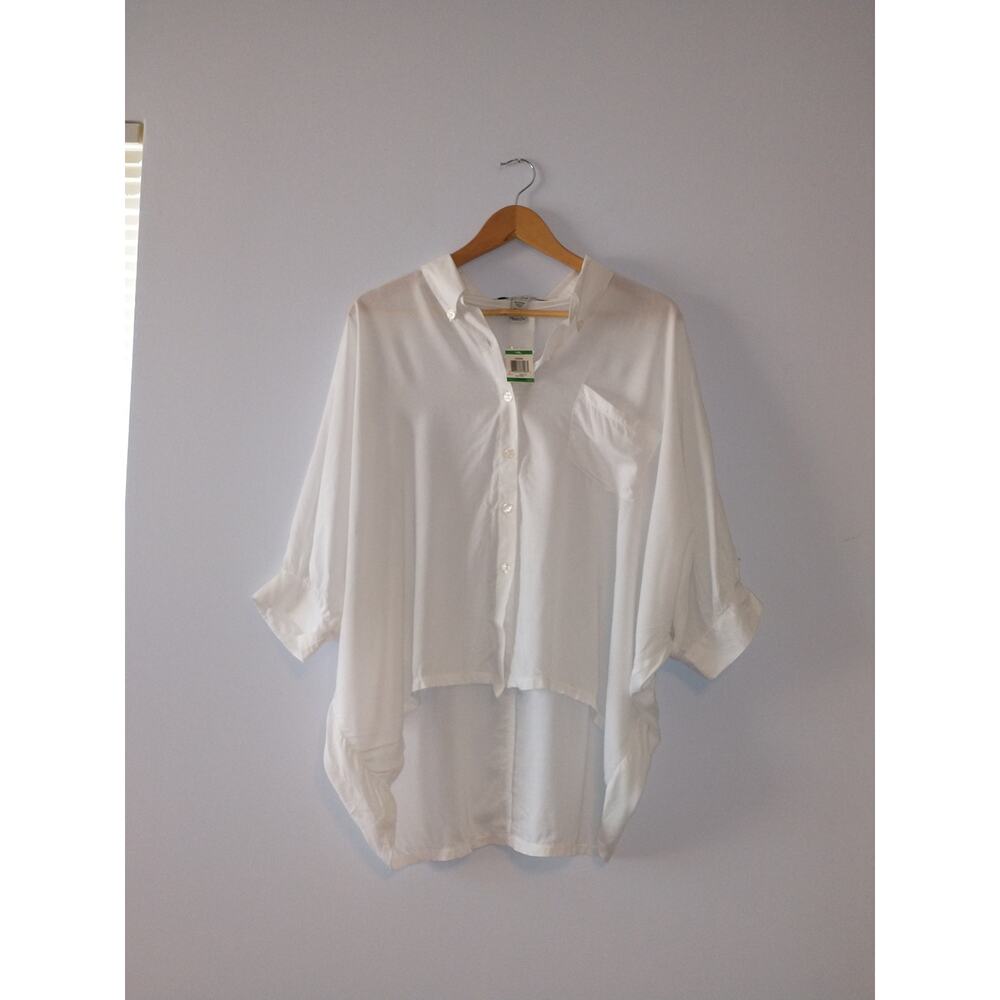American Rag White Blouse Large Batwing Button Back Breezy Flowy Lightweight